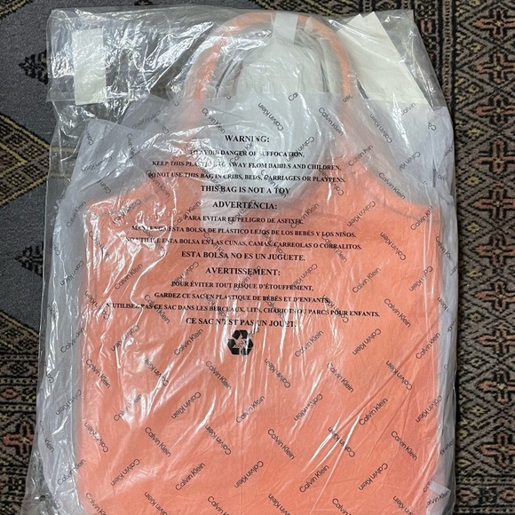 New CALVIN KLEIN Orange Gabrianna Slim Expandable Tote - Picture 9 of 11